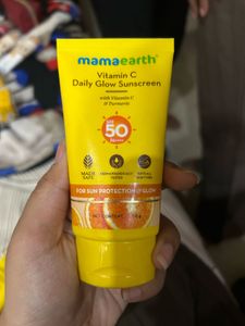 Mamaearth Vitamin C Daily Glow Sunscreen