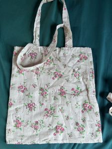 Floral Print Canvas Tote Bag