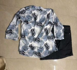Chic Abstract Print Tie-Neck Top