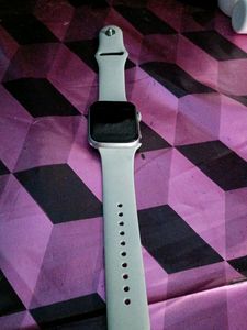 Smart Watch With Charger