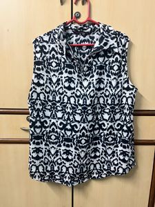 Black And White Printed Sleeveless Top