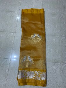 gold tissue saree