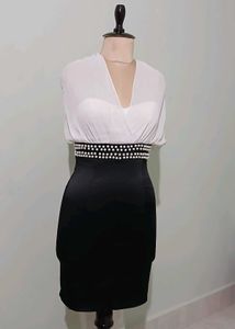 Designer wear Black &amp; White Party/Prom Dress
