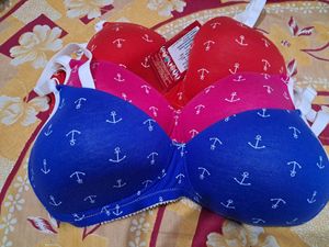 Brand NEW Soft Padded Bra For Women.