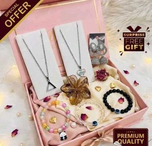 Premium Gift Hamper for Girls