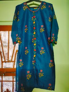 Blue Embroidery Cotton Blend Kurta Set For Women