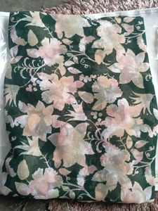 Beautiful Floral Print Saree