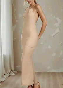 Elegant Sleeveless Maxi Dress
