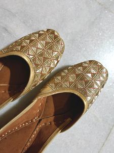 🆕💕 Rajasthaani Juttis
