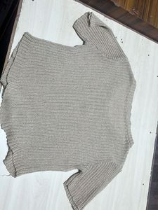 Chic Beige Knit Top with Button Detail