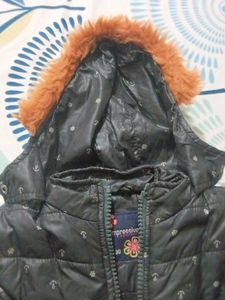 Chic Black Puffer Jacket with Anchor Print