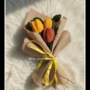 Crocheted Tulip Bouquet