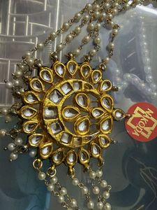Kundan &amp; Pearl Maangtika