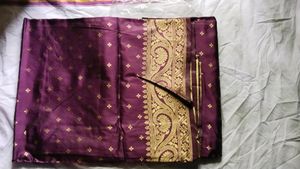 Zori Woven Benarasi Saree( Wine).