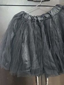 Can -Can/Under skirt for lehenga/gowns and dresses