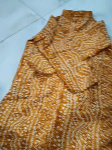 boyes Bandhani Kurta Set