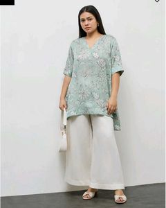 Elegant Floral Print Kurta