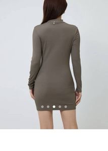 Chic Cut-Out Long Sleeve Dress