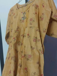 Simple Kurti