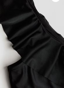 h&amp;m Black One-Shoulder Ruffle Bikini Top
