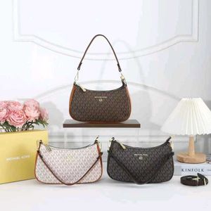 Michael Kors Hobo Bag