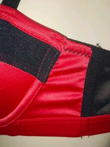 (1427) Red &amp; Black Strapless Bra