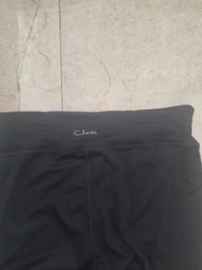 Comfortable Women's Black Leggings
