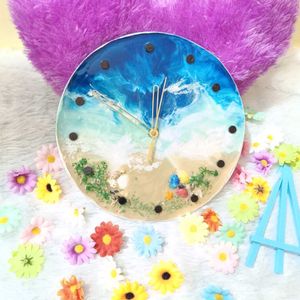 Ocean Resin Art Clock