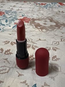 Red Lipstick by Beauty Concepts