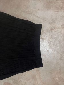 classic elegant black pleated Knit Skirt