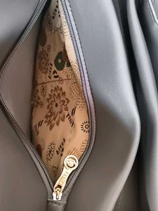 Elegant Gray handBag