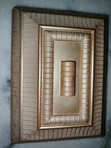 Empty dry fruit box