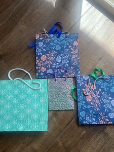 Set of Assorted Gifting Paper Bags