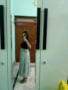 floral Pleated Midi Skirt with basic top