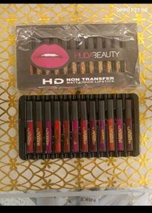 HudaBeauty Liquid Lipstick Set