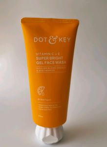 Dot & Key Vitamin C+E Gel Face Wash