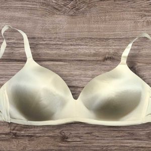 Next Comfortable Light Yellow Padded Bra