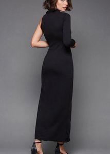 Chic Black One-Sleeve Sequin Accent Dress