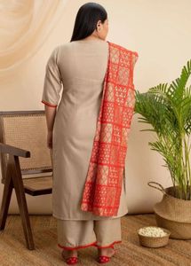 Libas Ethnic Kurta Set with Dupatta