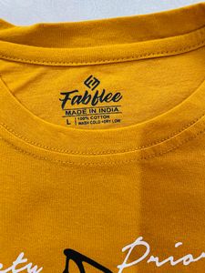 ❗️FREE DELIVERY❗️Fabflee New Tshirt