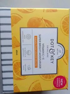 Dot &amp; Key Vitamin C + E Moisturizer