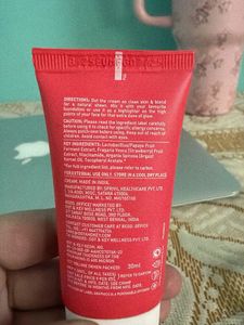 Dot &amp; Key Strawberry Dew Strobe Cream