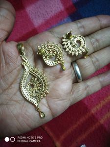 FESTIVAL DISCOUNT NEW Ear Rings &amp; Pendent Set