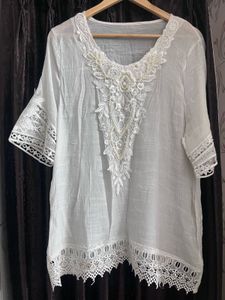 White Pearl Embellished Kurta