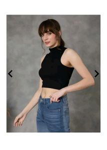 Sleeveless Mock Neck Crop Top