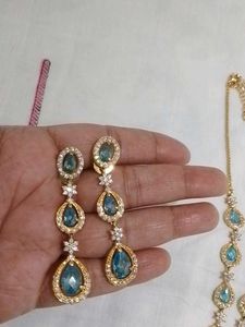 Stunning Teal Blue Crystal Jewellery Set