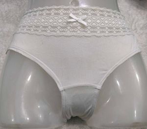 Comfortable White Briefs with Lace Trim 🖤