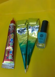 Nailpolish, Mehandi