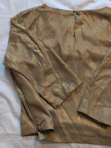 SOFT Shimmer/Shiny elegant Golden Blouse from W