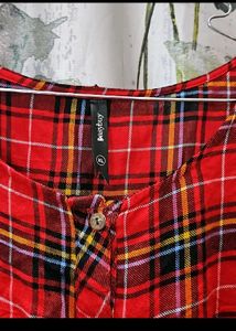 Easybuy Red Checked Top